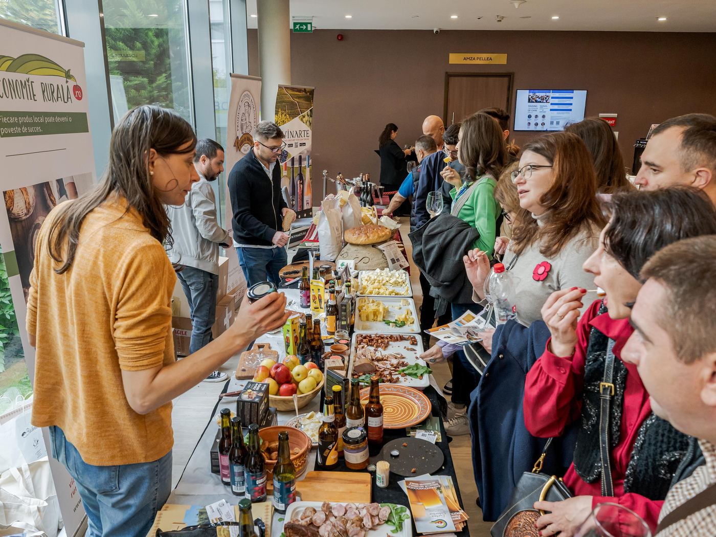 Vinuri expuse și degustări la standurile din Treasures of the East 2025