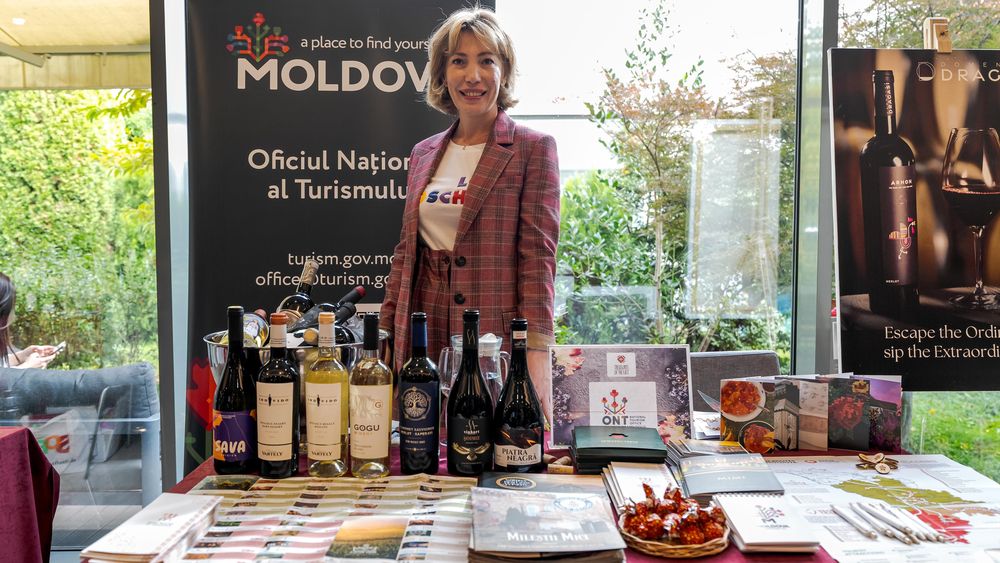 Vinuri expuse și degustări la standurile din Treasures of the East 2025
